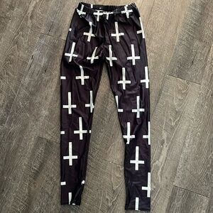 Cross leggings